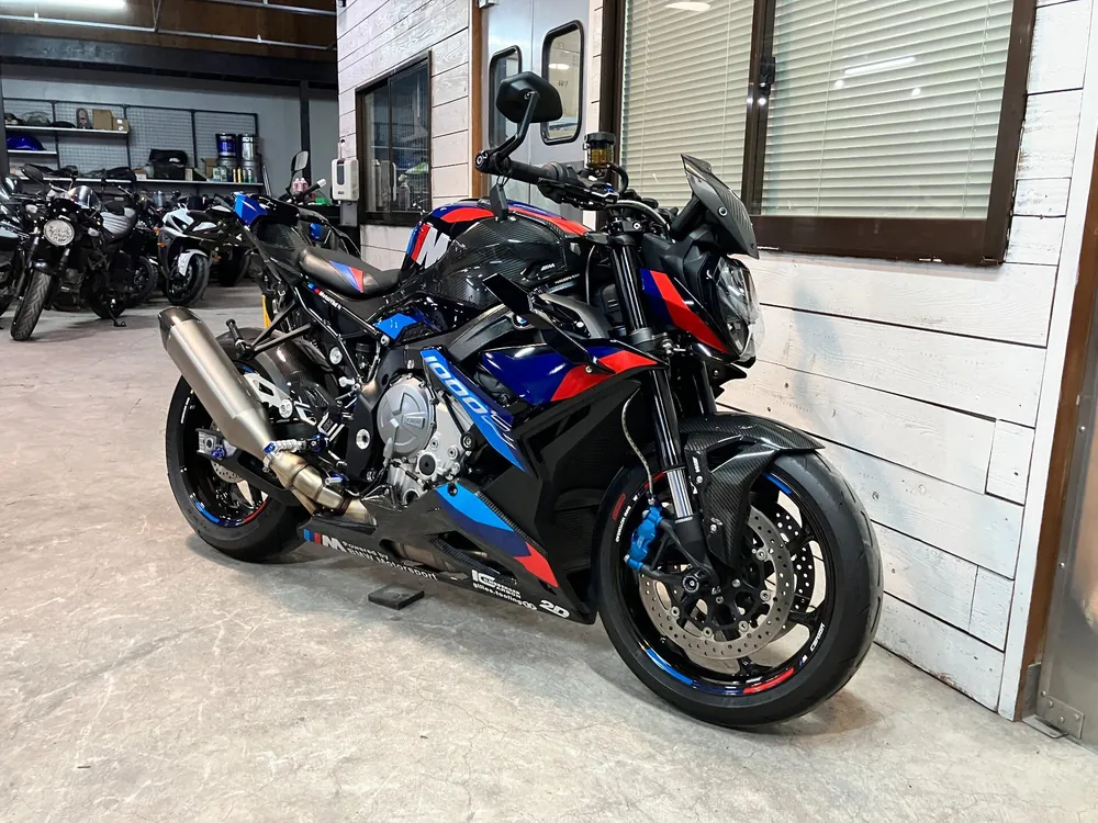 BMW Bmw M1000R из Японии, фото 7