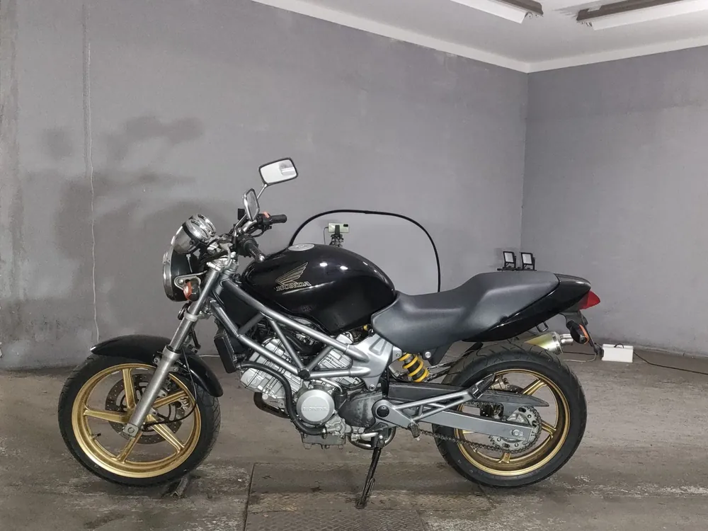 Honda VTR250 MC33 из Японии, фото 2