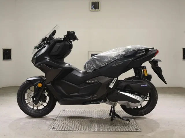 Honda ADV160 из Японии, фото 2