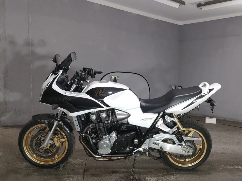 Honda CB1300 из Японии, фото 2
