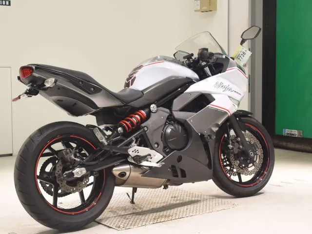 Kawasaki Ninja 400R из Японии, фото 5