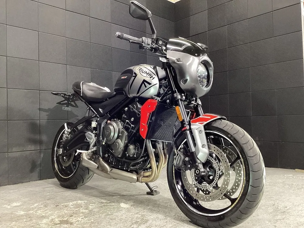 Triumph Trident 660 из Японии, фото 4