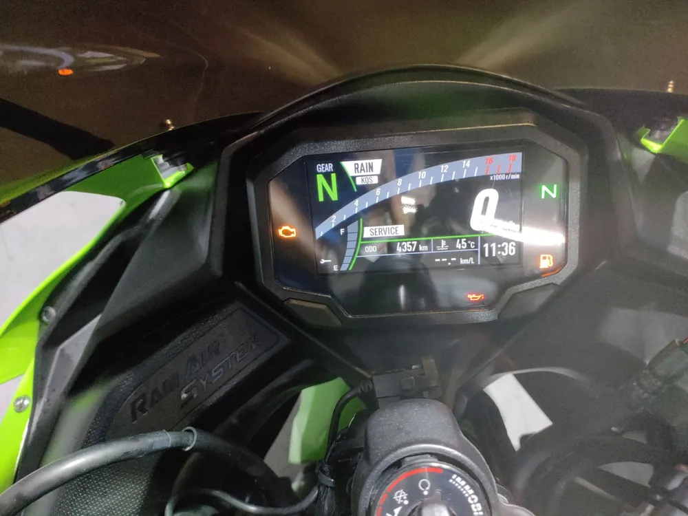 Kawasaki ZX-4R SE из Японии, фото 5