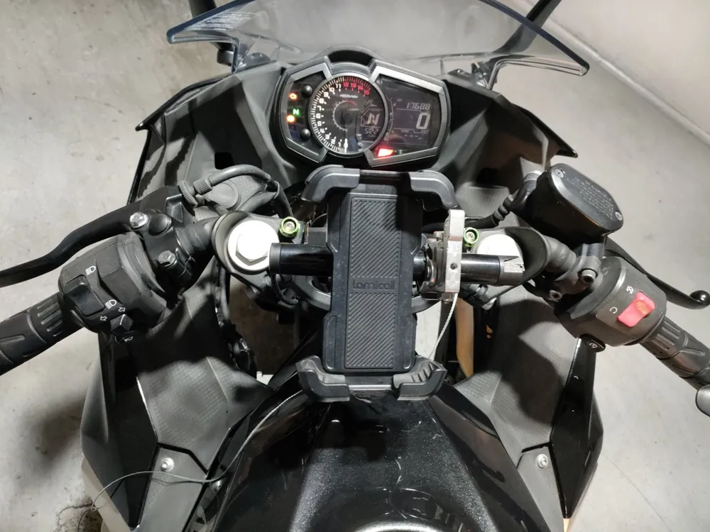 Kawasaki Ninja 400 из Японии, фото 5
