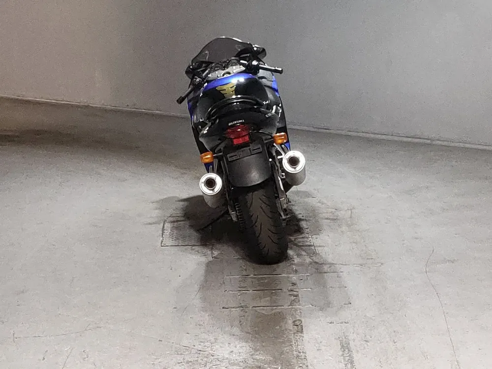 Suzuki GSX1300R Hayabusa из Японии, фото 4