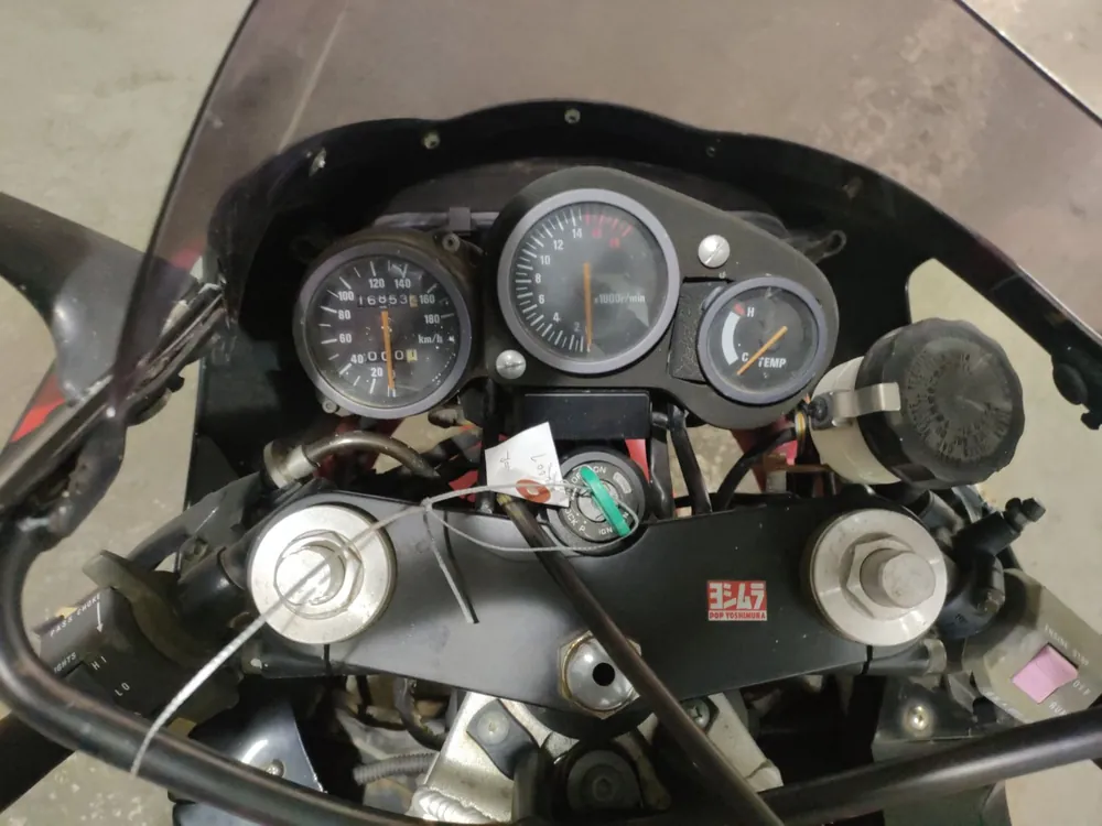 Suzuki GSX-R400R из Японии, фото 5