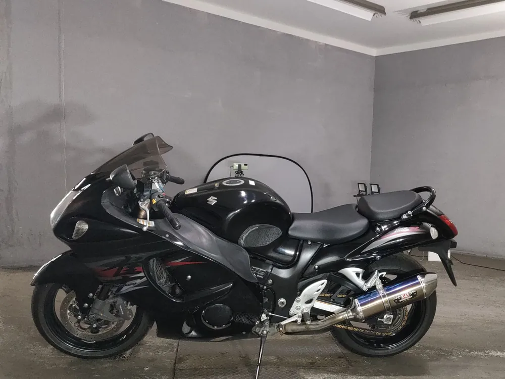 Suzuki GSX1300R из Японии, фото 2