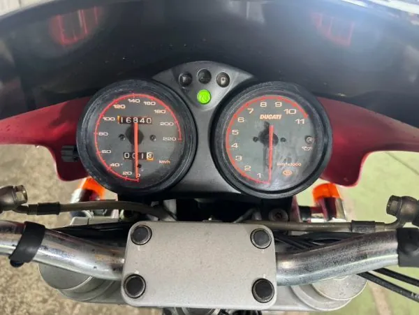 Ducati Monster 400 из Японии, фото 2