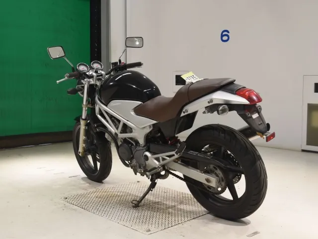 Honda VTR250 MC33 из Японии, фото 6