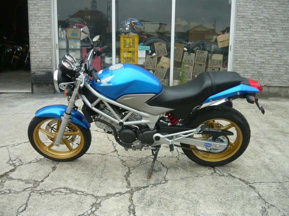 Honda VTR250 MC33 из Японии, фото 2