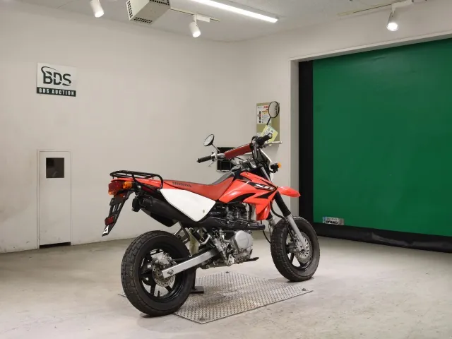 Honda XR100 Motard из Японии, фото 5