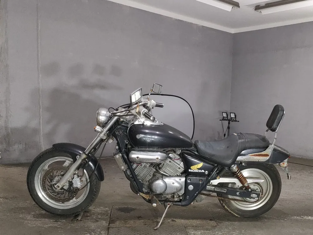Honda V-Twin Magna 250 из Японии, фото 2