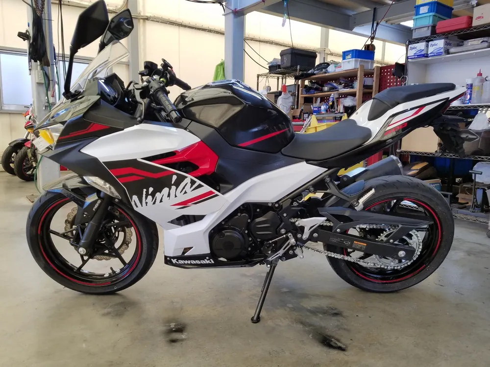 Kawasaki Ninja 400 из Японии, фото 2