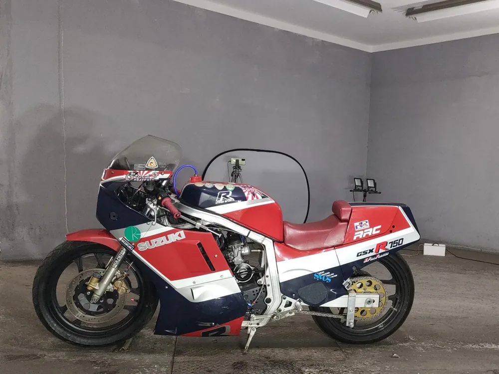 Suzuki GSX-R750 из Японии, фото 2