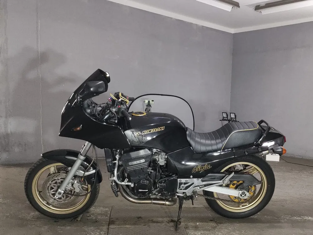 Kawasaki GPZ900R Ninja из Японии, фото 2