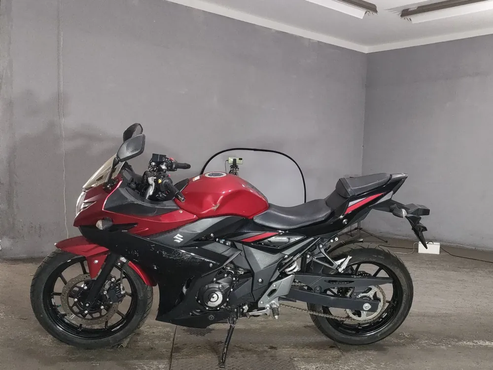 Suzuki GSX250R DN11A из Японии, фото 2