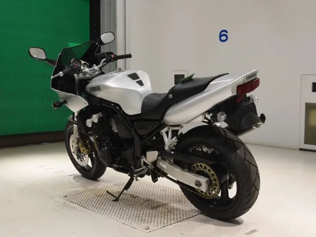 Yamaha FZ400 из Японии, фото 6