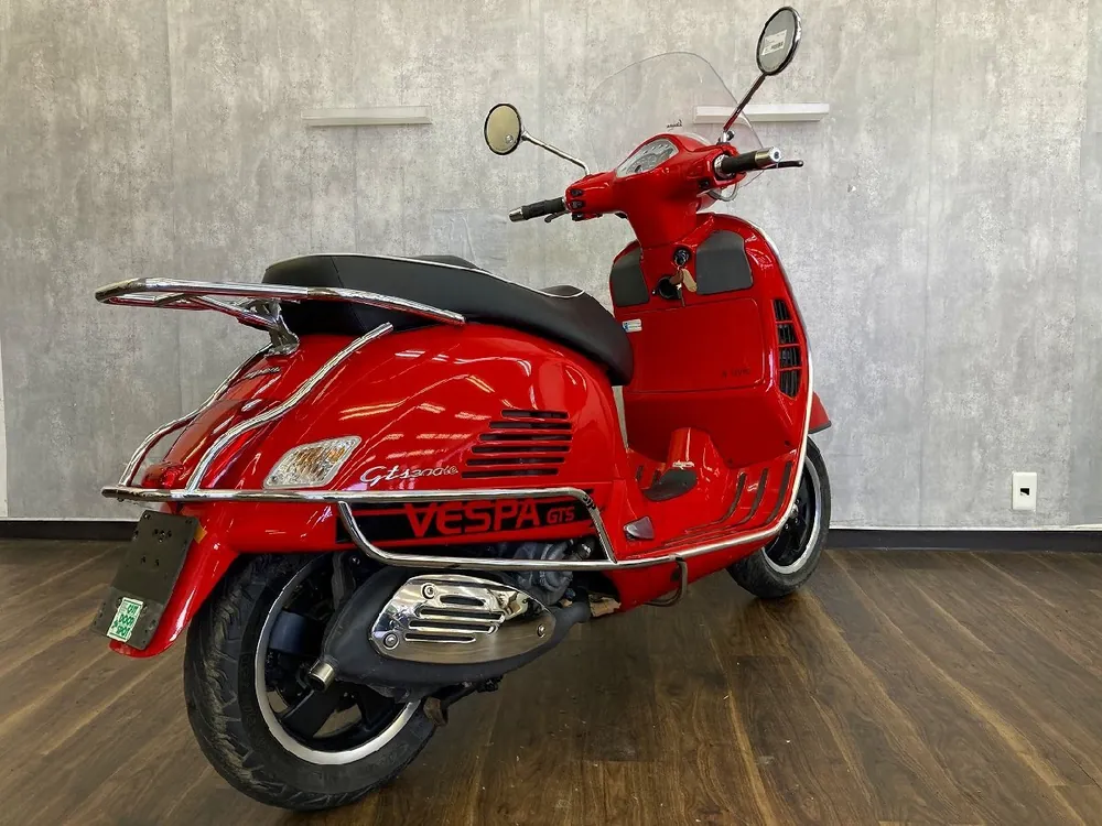 Vespa GTS300ie из Японии, фото 7