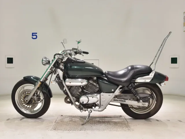 Honda V-Twin Magna 250 из Японии, фото 2