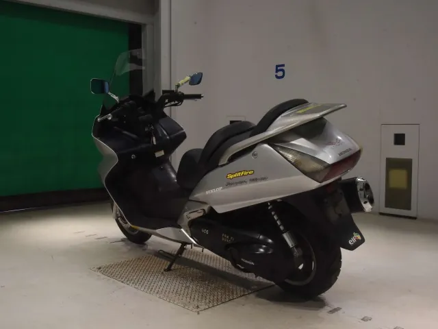 Honda Silver Wing 600 из Японии, фото 6