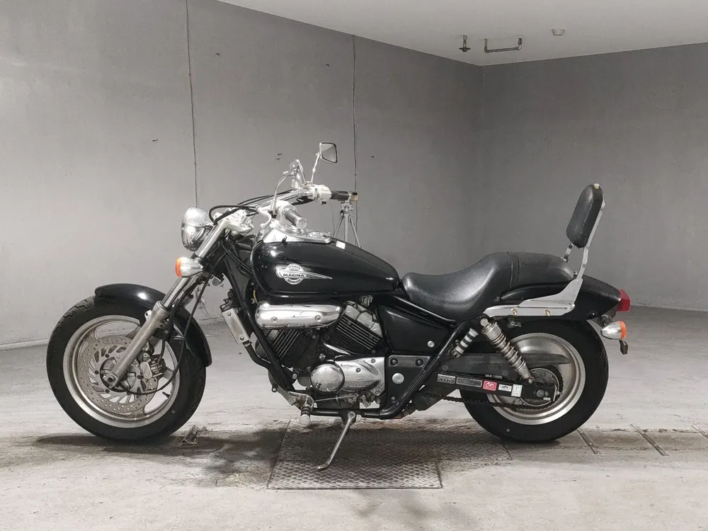 Honda V-Twin Magna 250 из Японии, фото 2