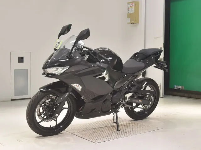 Kawasaki Ninja 400 из Японии, фото 4