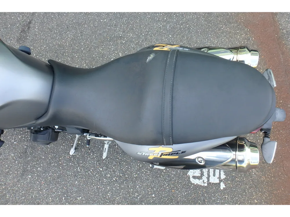 Triumph Street Triple R 675 из Японии, фото 9