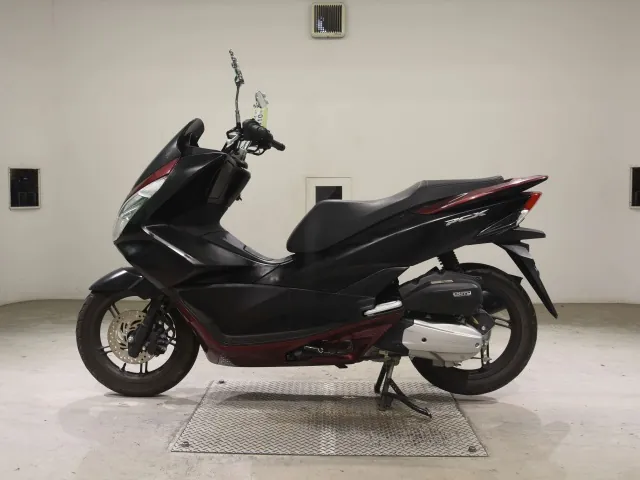 Honda PCX JF56 из Японии, фото 2