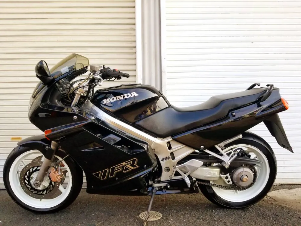Honda VFR750F из Японии, фото 6