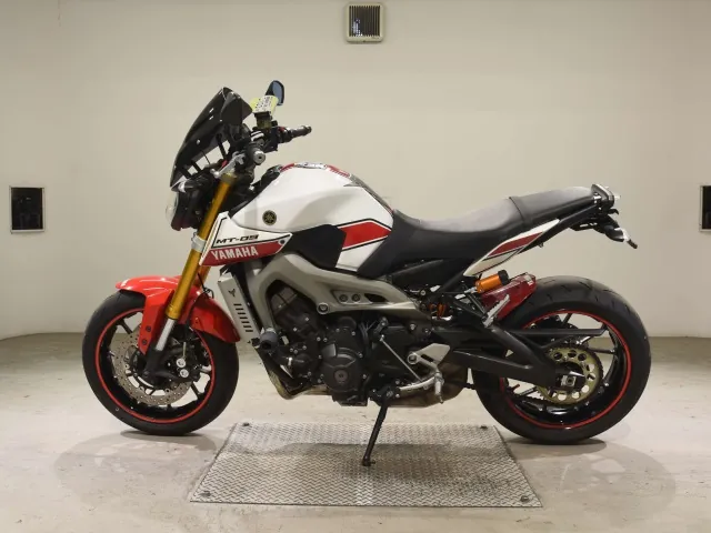 Yamaha MT-09 из Японии, фото 2
