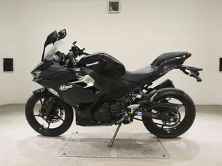 Kawasaki Ninja 400-2 из Японии, фото 2