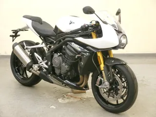 Triumph Speed Triple 1200 RR из Японии, фото 1