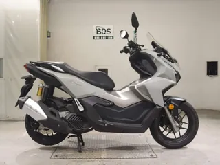 Honda ADV160 из Японии, фото 1