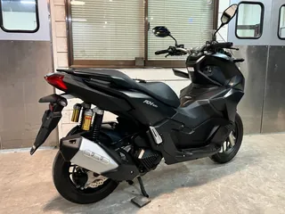 Honda ADV160 из Японии, фото 6