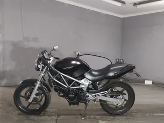 Honda VTR250 MC33 из Японии, фото 2