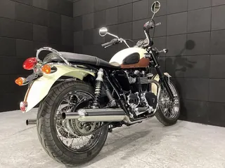 Triumph Bonneville T100 из Японии, фото 6