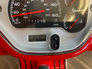 Vespa GTS300ie из Японии, фото 8