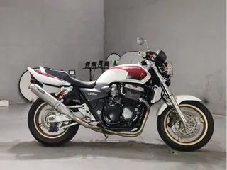 Honda CB1300SF из Японии, фото 1